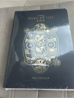 New in Shrink-wrap The Word on Fire Bible The Gospels - Black with Gold Foil